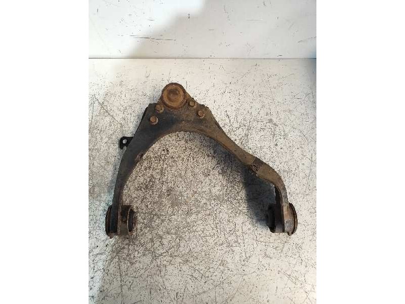 Recambio de brazo suspension superior delantero izquierdo para isuzu d-max double cab basis 4wd referencia OEM IAM   