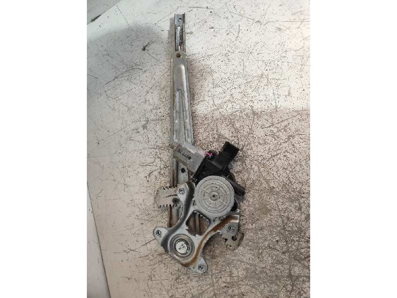 Recambio de elevalunas trasero derecho para isuzu d-max double cab basis 4wd referencia OEM IAM 8980935592  