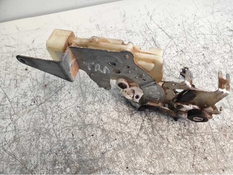 Recambio de motor cierre centralizado trasero derecho para isuzu d-max double cab basis 4wd referencia OEM IAM 8982317761  