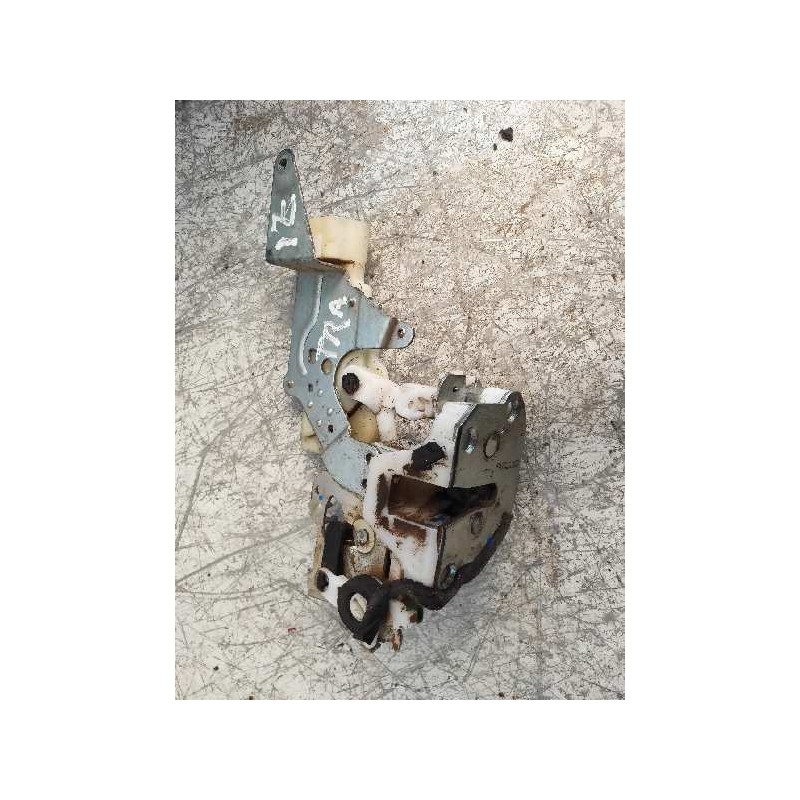 Recambio de motor cierre centralizado trasero izquierdo para isuzu d-max double cab basis 4wd referencia OEM IAM 8982317771  