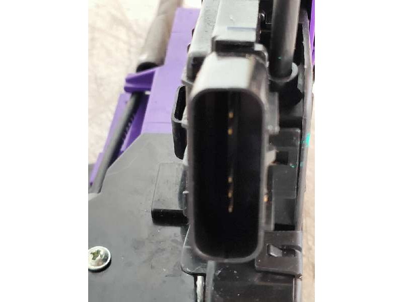 Recambio de motor cierre centralizado trasero derecho para hyundai i30 (pd) style referencia OEM IAM 81420G3010 L0390 