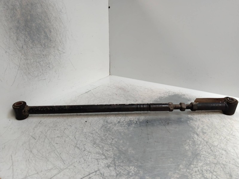 Recambio de tirante trasero derecho para kia cerato 2.0 turbodiesel cat referencia OEM IAM   