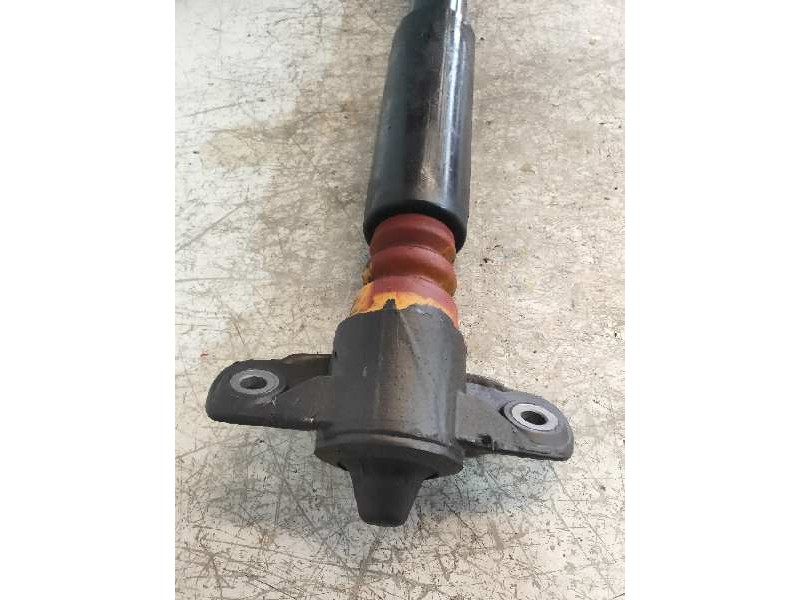 Recambio de amortiguador trasero derecho para hyundai i30 (pd) style referencia OEM IAM 55300G4AA0  