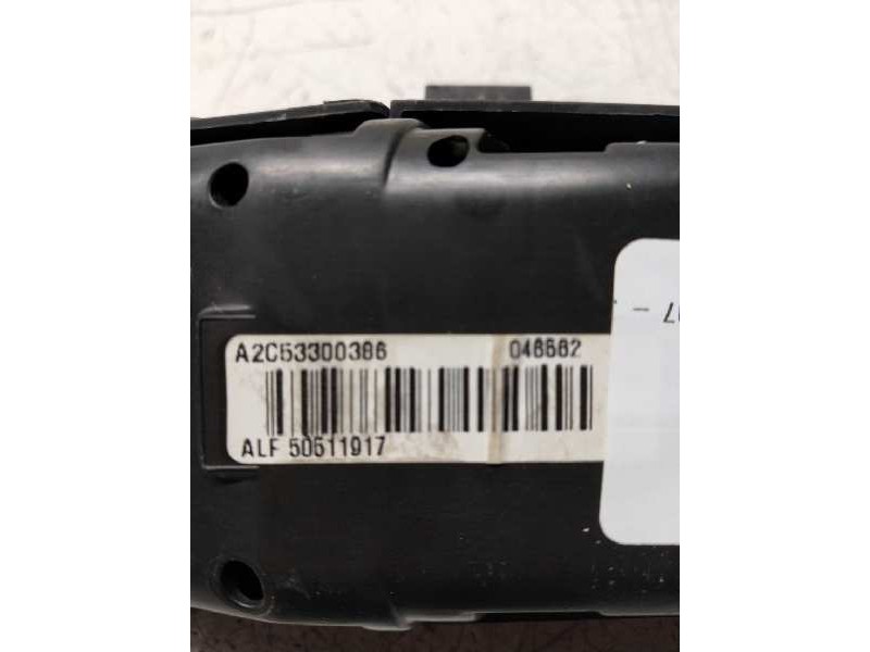 Recambio de cuadro relojes para alfa romeo 159 (140) 2.4 jtdm 20v ti referencia OEM IAM 50511917 A2C53300386 