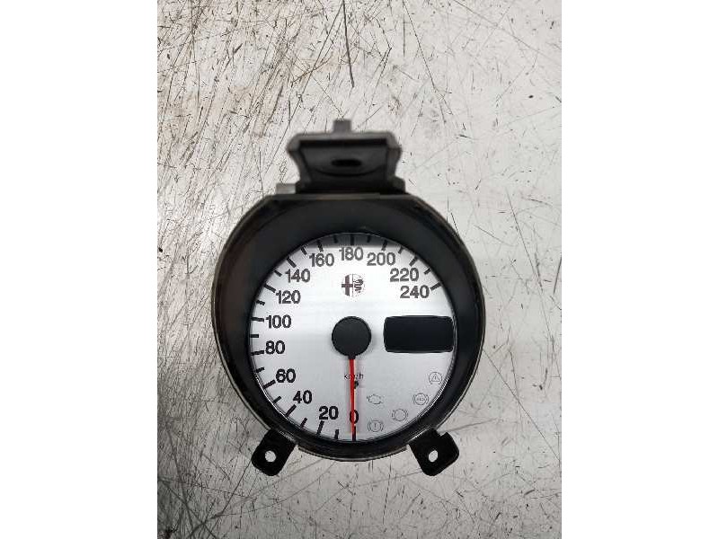 Recambio de cuadro cuentakm para alfa romeo 159 (140) 2.4 jtdm 20v ti referencia OEM IAM 156049818 503310012500 