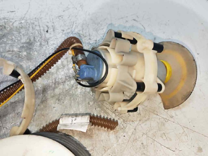 Recambio de bomba combustible para audi a6 berlina (4b2) 2.7 v6 30v biturbo referencia OEM IAM 4B0906087P VDO AFORADOR 