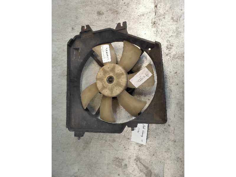 Recambio de electroventilador para mazda premacy (cp) 2.0 turbodiesel cat referencia OEM IAM 12275506660 RF4P 