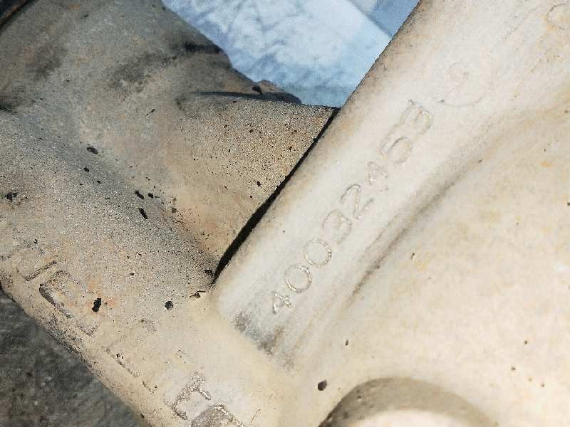 Recambio de diferencial trasero para ssangyong kyron 270 xdi limited 4wd referencia OEM IAM 40032453 3.31 