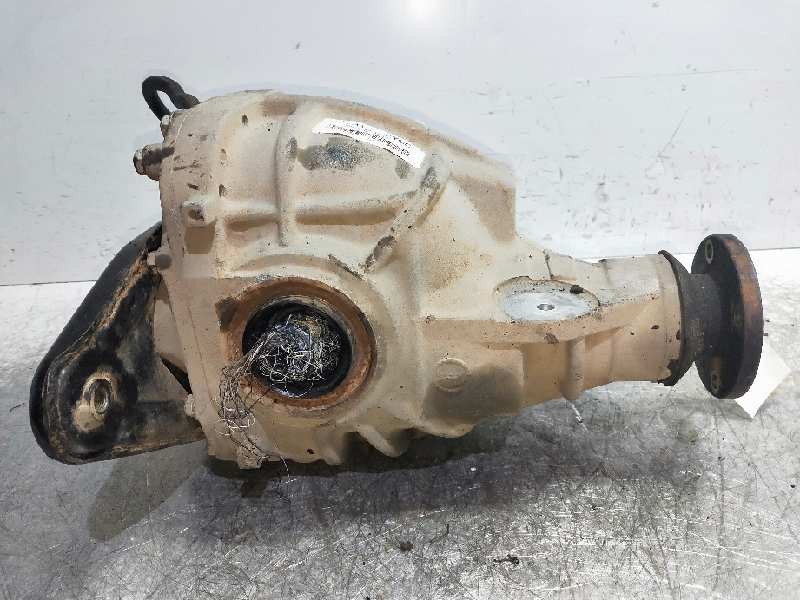 Recambio de diferencial trasero para ssangyong kyron 270 xdi limited 4wd referencia OEM IAM 40032453 3.31 