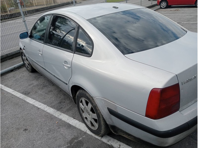volkswagen passat berlina (3b2) del año 1997 volkswagen passat berlina (3b2) del año 1997