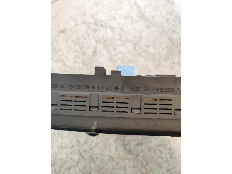 Recambio de caja reles / fusibles para citroen c5 berlina 2.2 hdi vivace referencia OEM IAM 9647448280 T0400 1704025032492