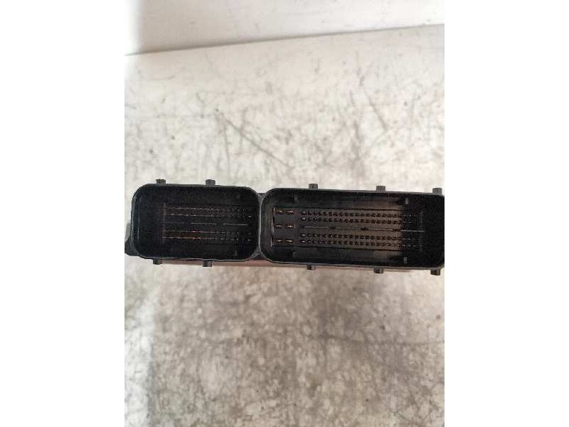 Recambio de centralita motor uce para volkswagen golf vii lim. (5g1) 1.6 tdi dpf referencia OEM IAM 0281018510 04L907309B 