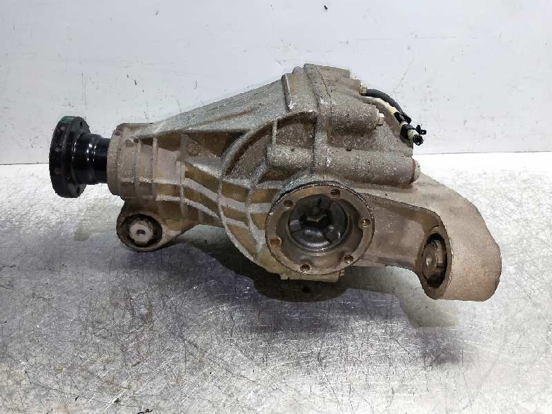 Recambio de diferencial trasero para volkswagen touareg (7la) 3.0 v6 tdi dpf referencia OEM IAM 4460310018 3DRM99039 