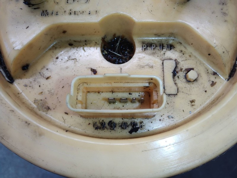 Recambio de bomba combustible para citroen c5 berlina 2.0 hdi premier referencia OEM IAM 9632672280 228222015001 