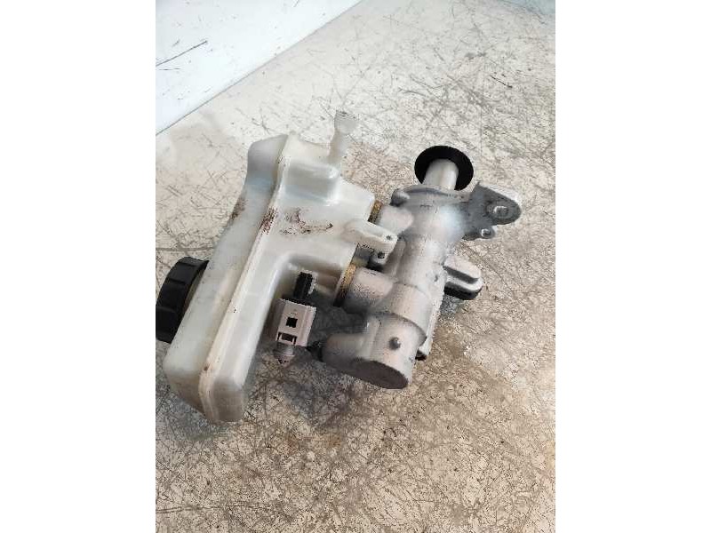 Recambio de bomba freno para volkswagen golf vii lim. (5g1) 1.6 tdi dpf referencia OEM IAM   