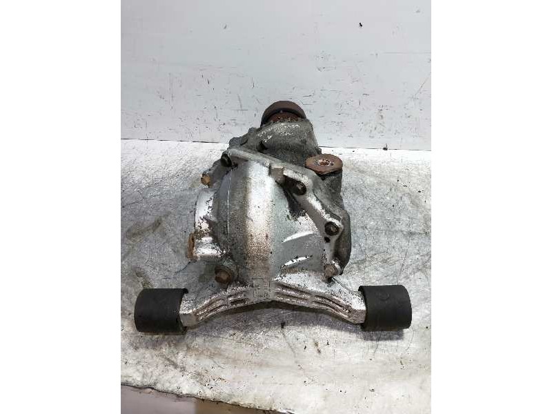 Recambio de diferencial trasero para volvo xc70 2.4 diesel cat referencia OEM IAM 08689632 P30651884 