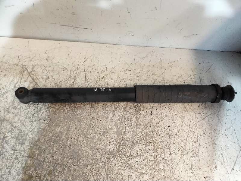 Recambio de amortiguador trasero derecho para mercedes clase b (w245) 200 (245.233) referencia OEM IAM A1693260700  