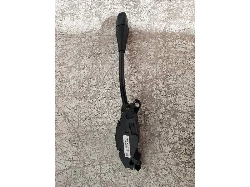 Recambio de mando multifuncion para mercedes clase b (w245) 200 (245.233) referencia OEM IAM A1695450004  