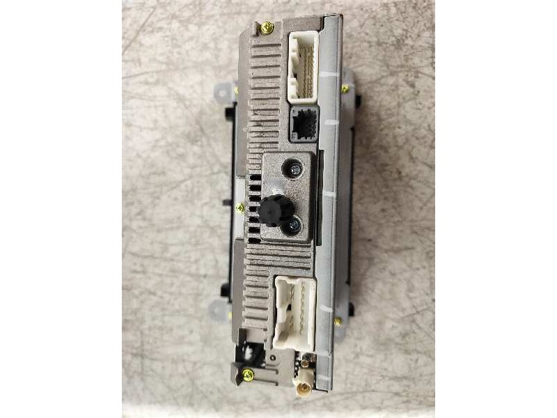 Recambio de sistema navegacion gps para renault clio iv 0.9 referencia OEM IAM 281158699RA 276660 
