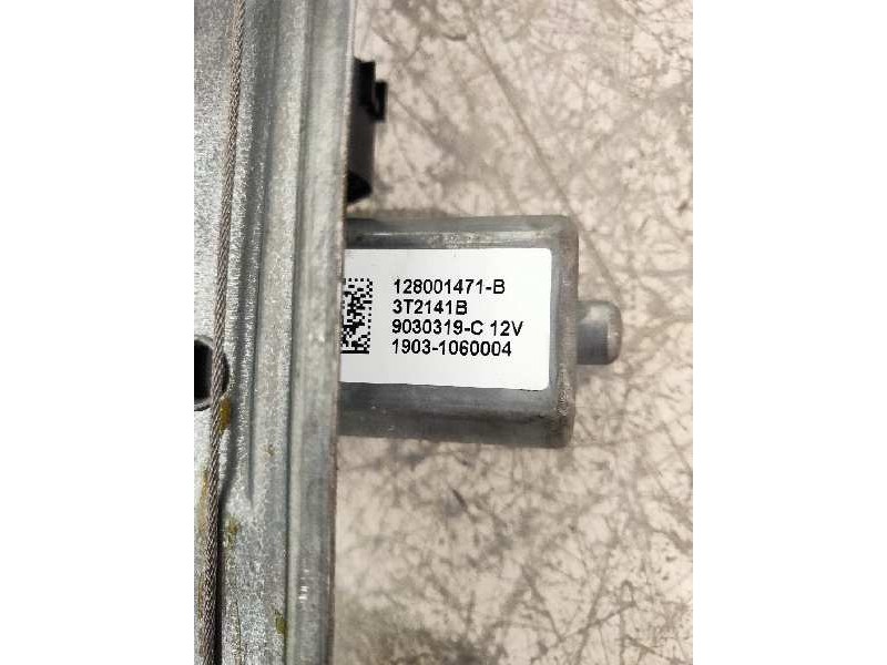 Recambio de elevalunas delantero derecho para renault clio iv 0.9 referencia OEM IAM 128001471B 9030319C 5P