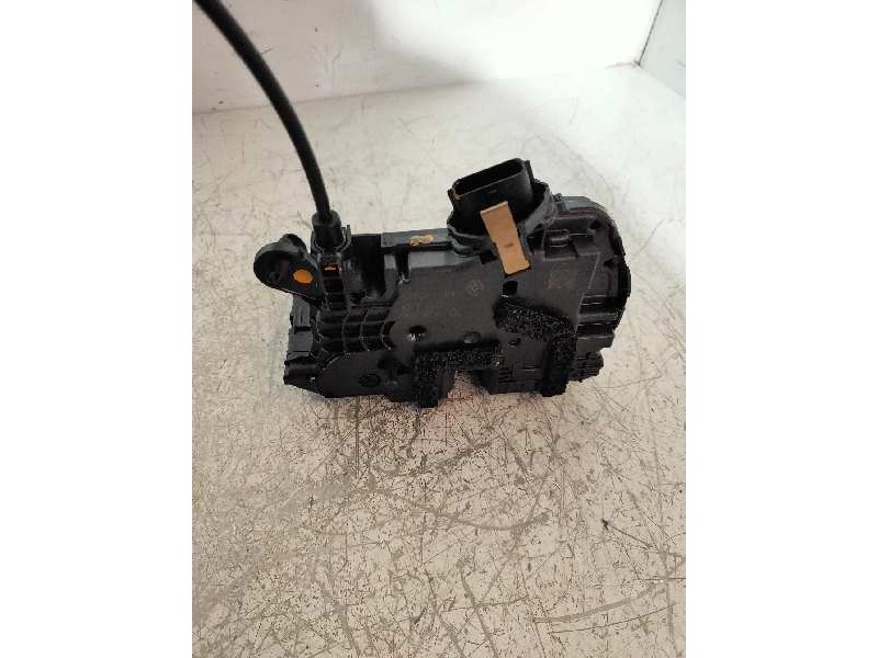 Recambio de motor cierre centralizado trasero derecho para renault clio iv 0.9 referencia OEM IAM 825002104R 40727237 