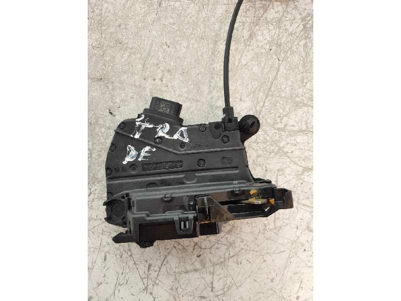 Recambio de motor cierre centralizado trasero derecho para renault clio iv 0.9 referencia OEM IAM 825002104R 40727237 