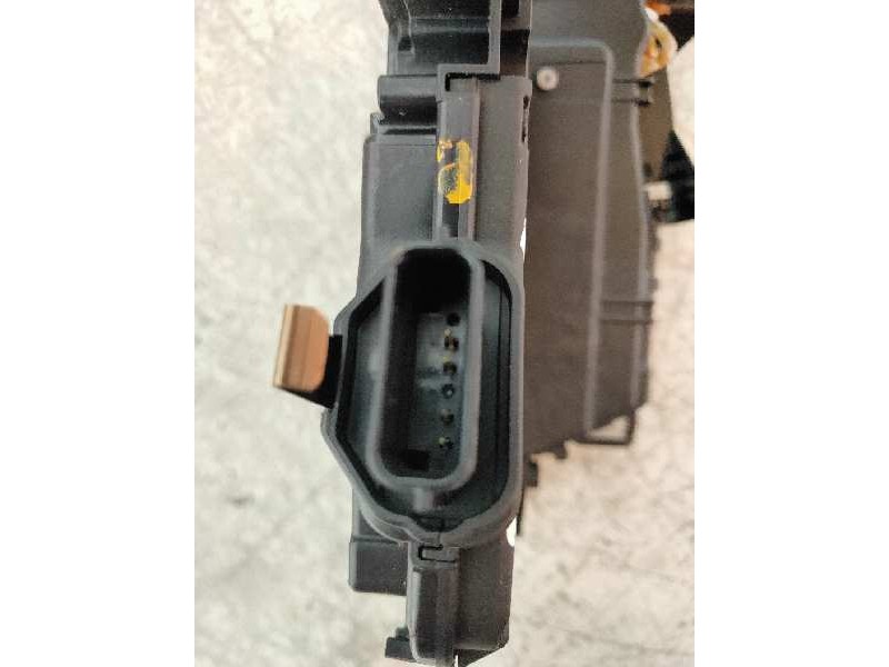 Recambio de motor cierre centralizado trasero derecho para renault clio iv 0.9 referencia OEM IAM 825002104R 40727237 