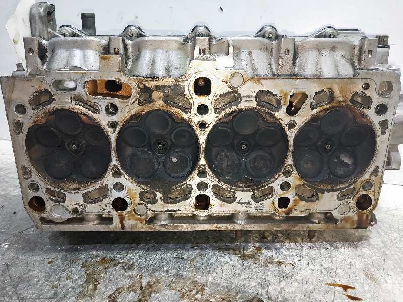 Recambio de culata para audi a8 (d2) 3.7 quattro referencia OEM IAM AKC 077103373AN IZQUIERDA