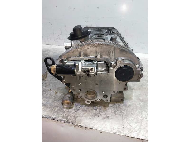 Recambio de culata para audi a8 (d2) 3.7 quattro referencia OEM IAM AKC 077103373AN DERECHA