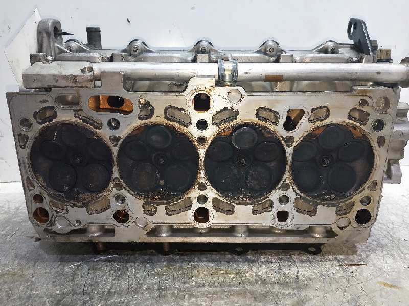 Recambio de culata para audi a8 (d2) 3.7 quattro referencia OEM IAM AKC 077103373AN DERECHA
