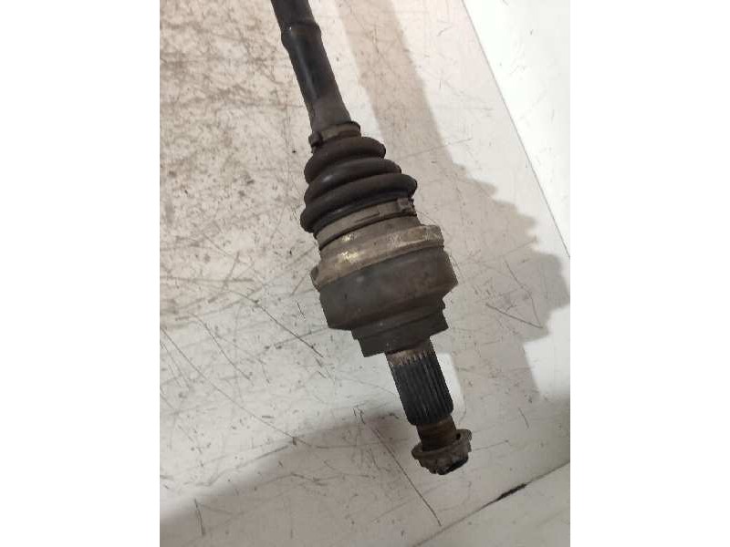 Recambio de transmision trasera derecha para bmw serie 1 lim. (f20) 118d referencia OEM IAM 7597682AI04  