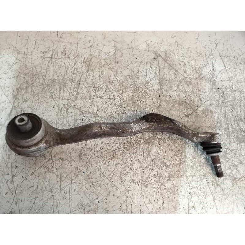 Recambio de brazo suspension inferior delantero derecho para bmw serie 1 lim. (f20) 118d referencia OEM IAM 118173  