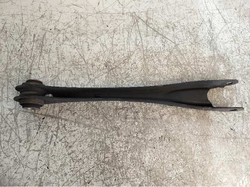 Recambio de tirante trasero derecho para bmw serie 1 lim. (f20) 118d referencia OEM IAM 679252503  