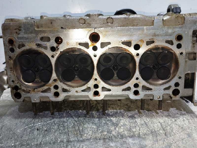 Recambio de culata para audi a8 (d2) 4.2 v8 32v referencia OEM IAM ABZ 077103373AE IZQUIERDA Recambio de culata para audi a8 (d2) 4.2 v8 32v referencia OEM IAM ABZ 077103373AE IZQUIERDA