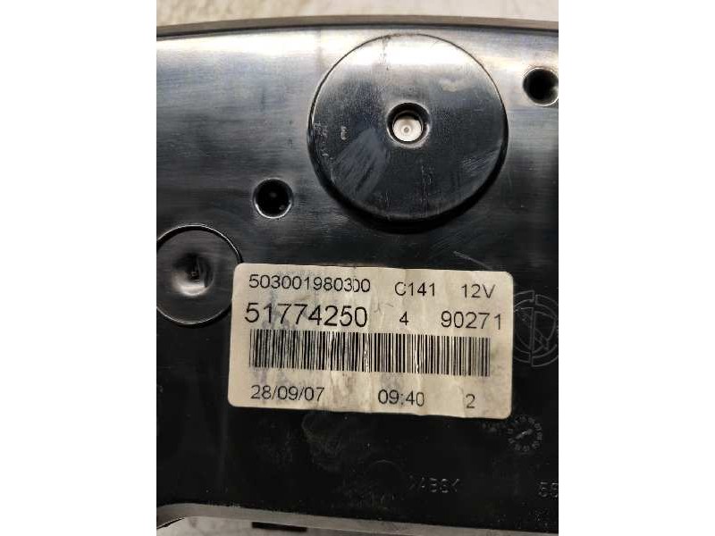 Recambio de cuadro instrumentos para fiat bravo (198) 1.9 16v dynamic multijet referencia OEM IAM 503001980300 51774250490271 