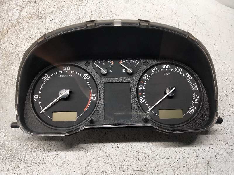 Recambio de cuadro instrumentos para skoda octavia berlina (1u2) 1.9 tdi referencia OEM IAM 110080146021 1U0920811J 