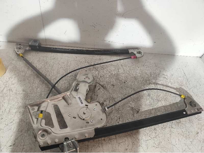 Recambio de elevalunas delantero derecho para land rover range rover (lm) v8 td vogue referencia OEM IAM XH4223200AC  