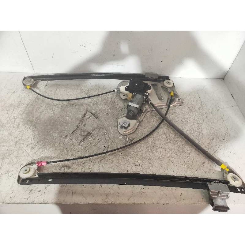 Recambio de elevalunas delantero izquierdo para land rover range rover (lm) v8 td vogue referencia OEM IAM XH4223201AB  