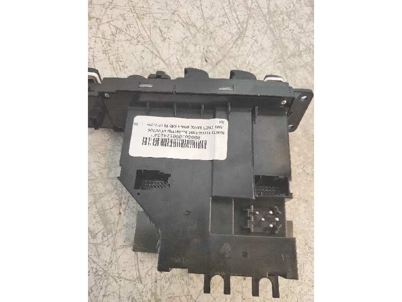 Recambio de mando elevalunas delantero izquierdo para land rover range rover (lm) v8 td vogue referencia OEM IAM   