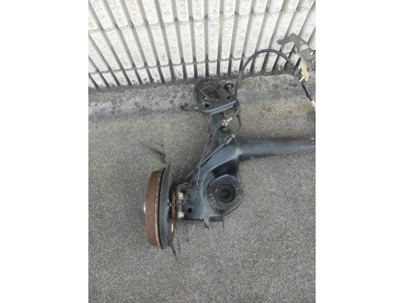 Recambio de puente trasero para fiat punto (evo) (199) dynamic referencia OEM IAM   TAMBOR / ABS
