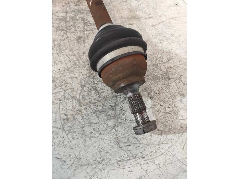 Recambio de transmision delantera izquierda para peugeot 208 style referencia OEM IAM 9656135280  