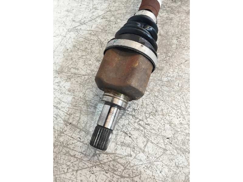 Recambio de transmision delantera izquierda para peugeot 208 style referencia OEM IAM 9656135280  