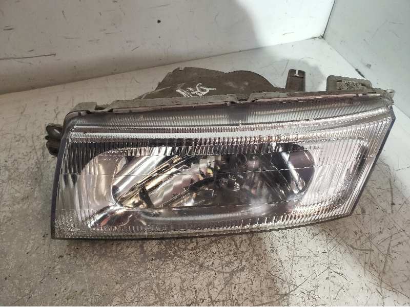 Recambio de faro izquierdo para mitsubishi lancer berlina (c60a/c70a) 1.6 referencia OEM IAM   