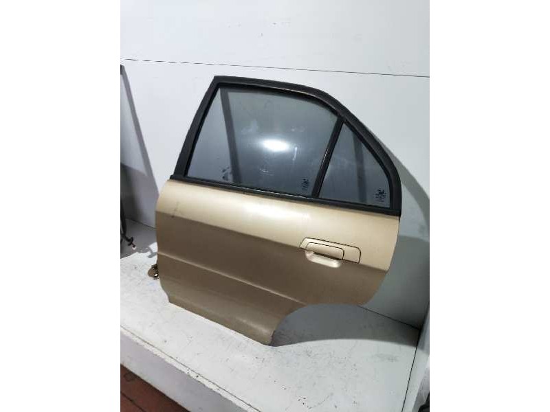Recambio de puerta trasera izquierda para mitsubishi lancer berlina (c60a/c70a) 1.6 referencia OEM IAM   
