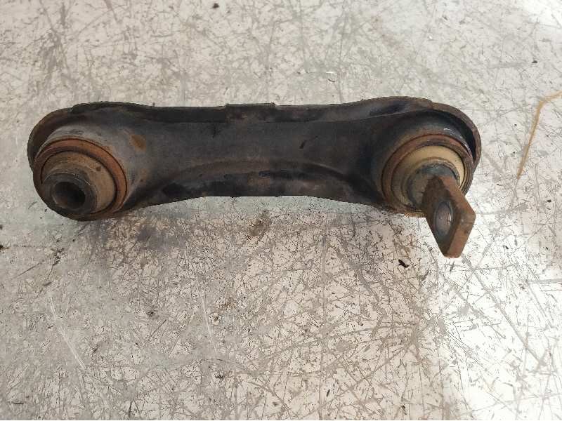 Recambio de tirante trasero derecho para mitsubishi lancer berlina (c60a/c70a) 1.6 referencia OEM IAM   