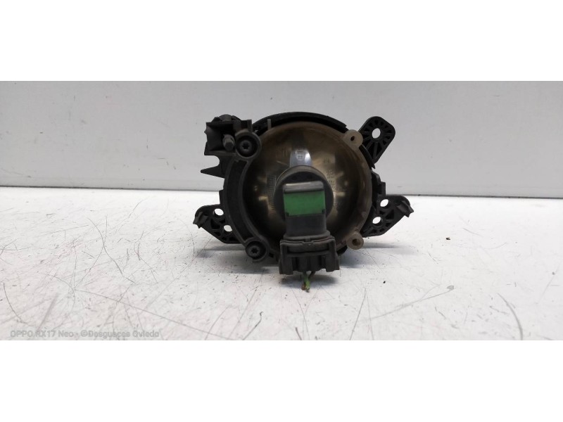 Recambio de faro antiniebla derecho para mercedes clase b (w245) 150 (245.231) referencia OEM IAM A2518200856 030507600201 