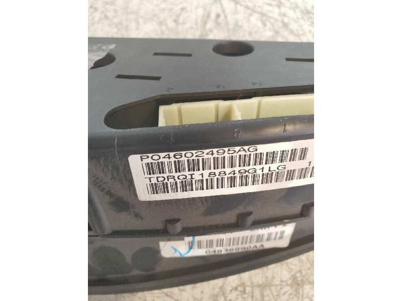 Recambio de cuadro instrumentos para chrysler 300 c 3.5 referencia OEM IAM P04602495AG 495AG 