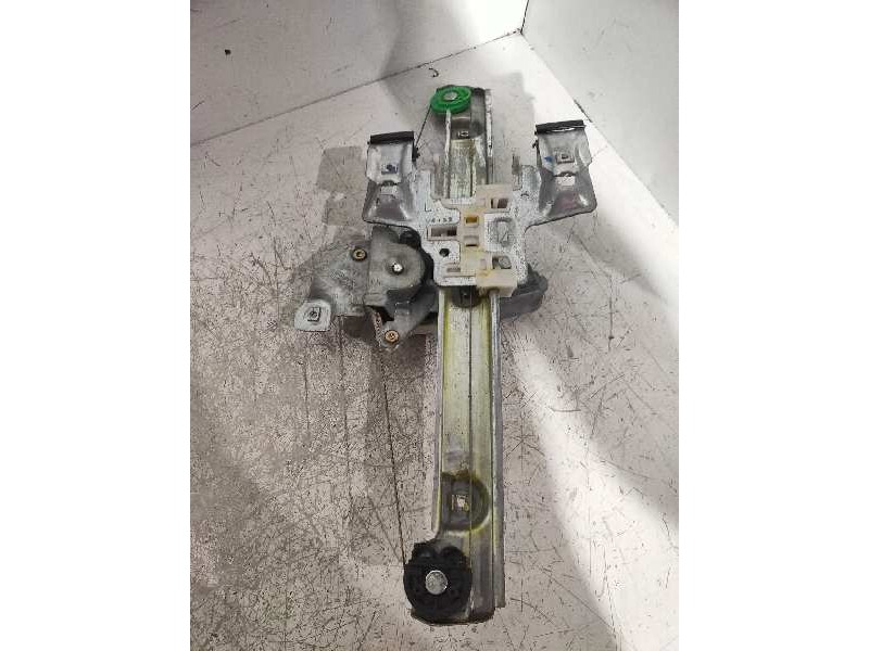 Recambio de elevalunas trasero izquierdo para chrysler 300 c 3.5 referencia OEM IAM 994666100 7746002825 