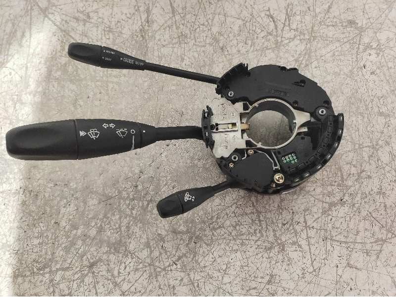 Recambio de mando luces para chrysler 300 c 3.5 referencia OEM IAM 05135973AA 05112310 