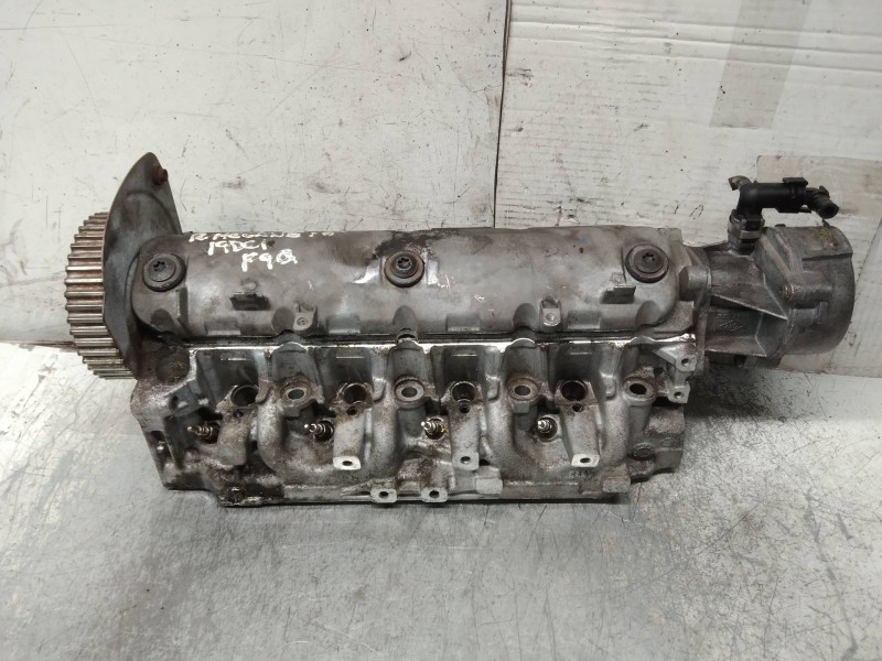 Recambio de culata para renault megane ii classic berlina confort authentique referencia OEM IAM F9Q  